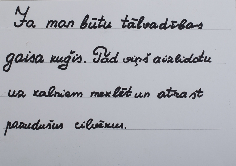 Bērnu zīmēts bezpilota gaisa kuģis