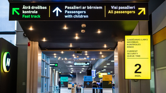 Ģimenēm ar bērniem nodrošinās ērtākas drošības pārbaudes lidostā