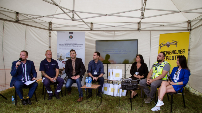 CAA Diskusijas dalībnieki Liepājā