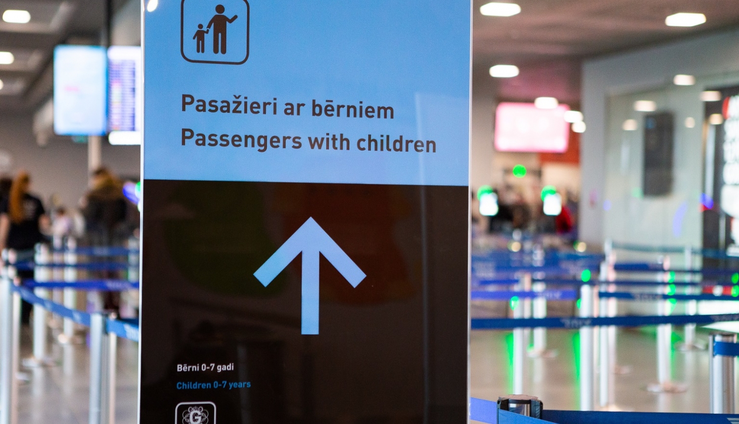 Ģimenēm ar bērniem nodrošinās ērtākas drošības pārbaudes lidostā