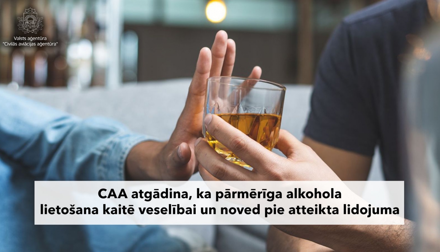 Alkohola dēļ pasažieriem atsaka lidojumus